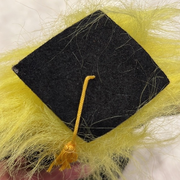 Troll Graduation Doll Russ Berrie cap & Gown 7.5” - Picture 6 of 7